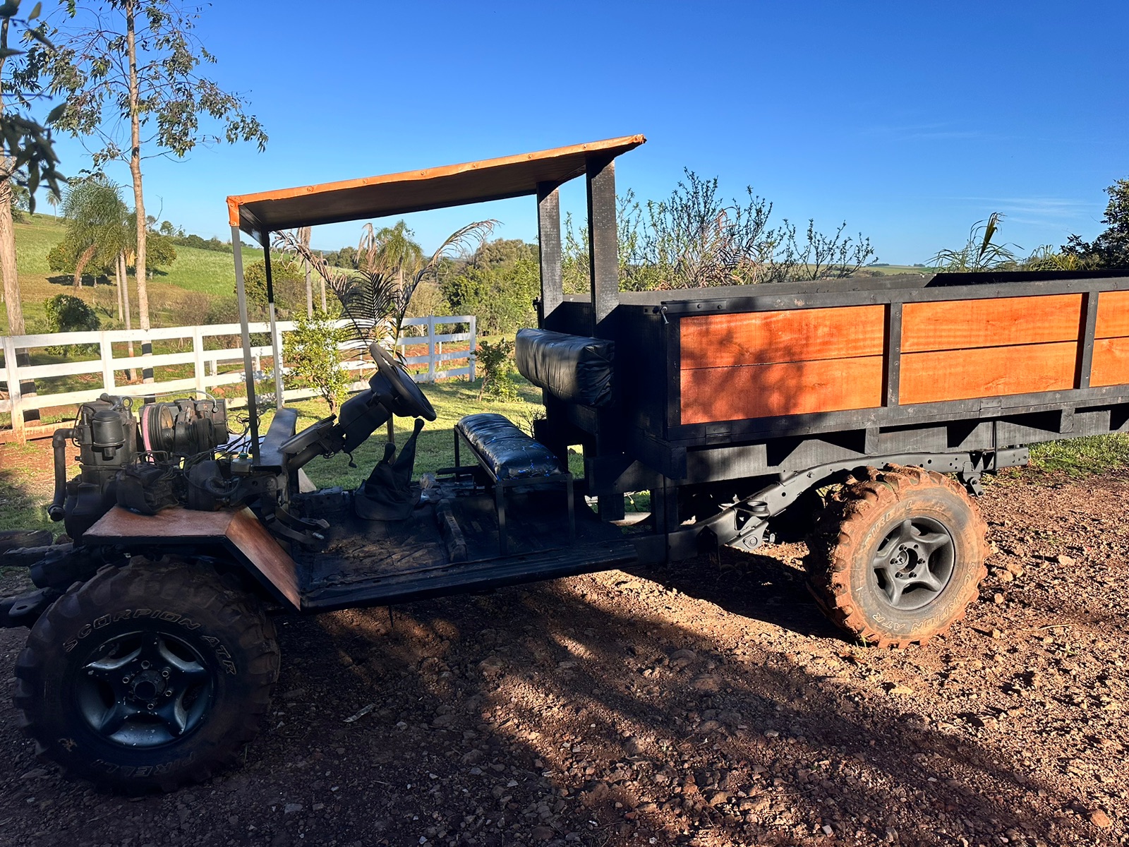 Carreta agrícola traçada e reduzida 4x4 1 pistão